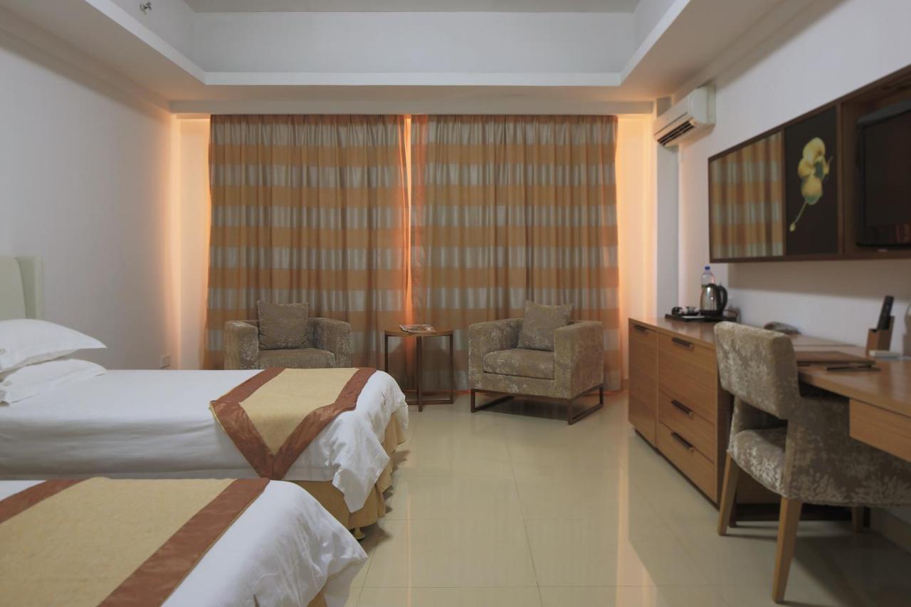 Hotel Victoria Garden Camama Екстер'єр фото