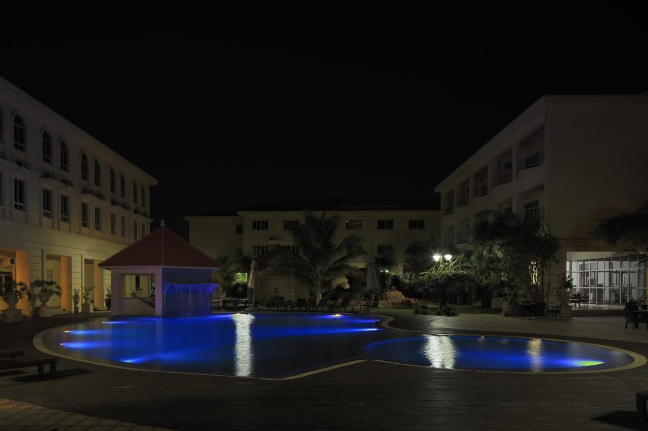 Hotel Victoria Garden Camama Екстер'єр фото