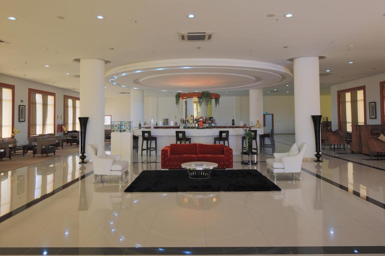 Hotel Victoria Garden Camama Екстер'єр фото