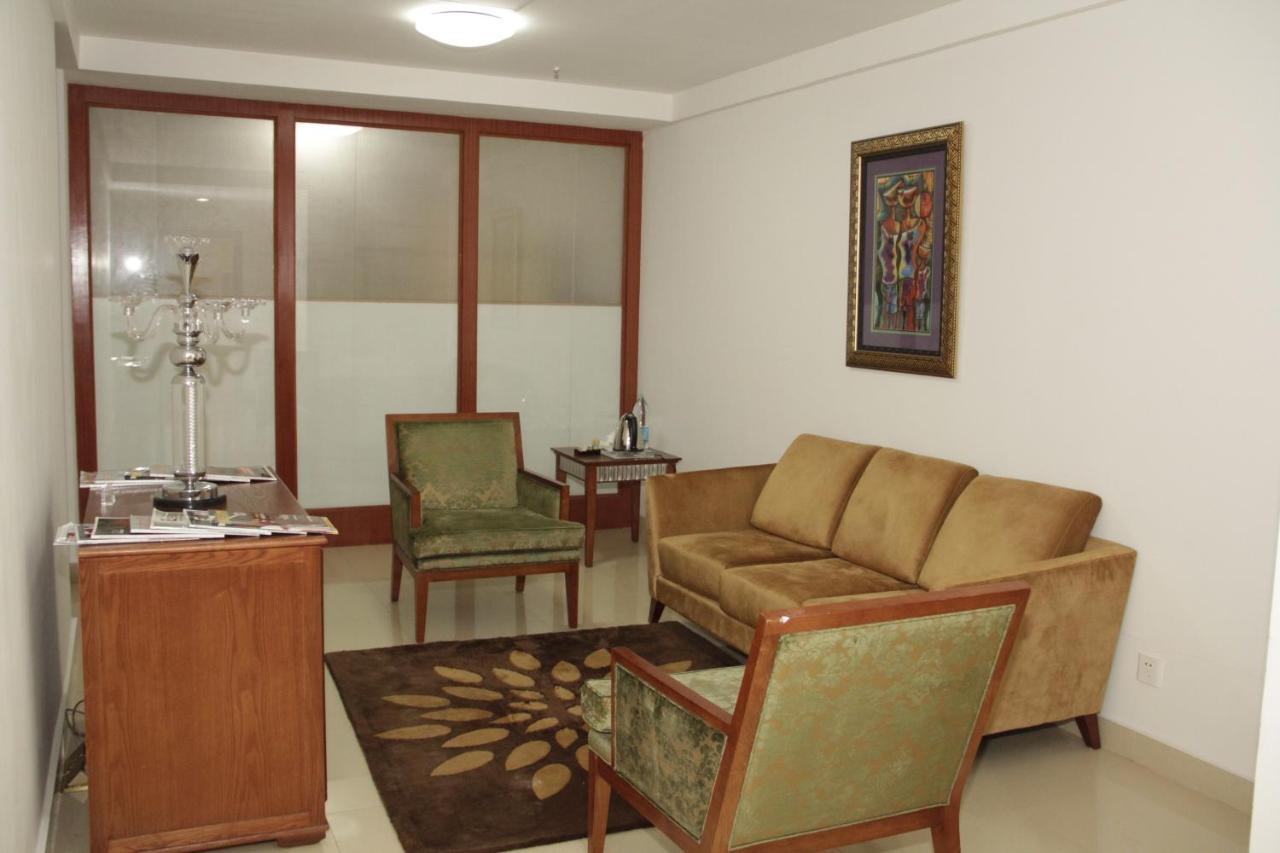Hotel Victoria Garden Camama Номер фото