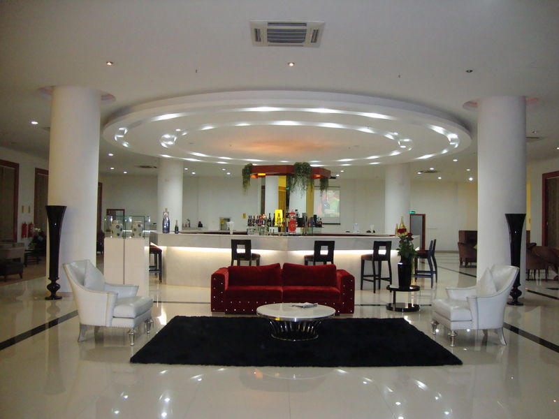 Hotel Victoria Garden Camama Екстер'єр фото