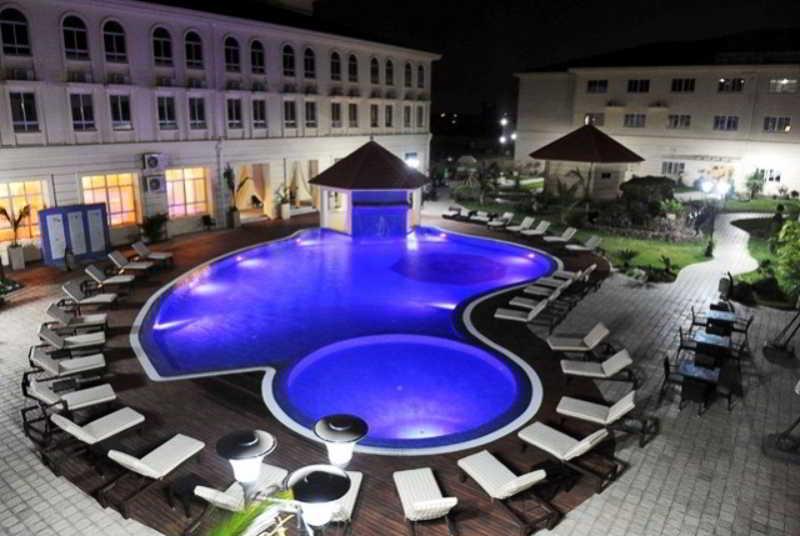 Hotel Victoria Garden Camama Екстер'єр фото