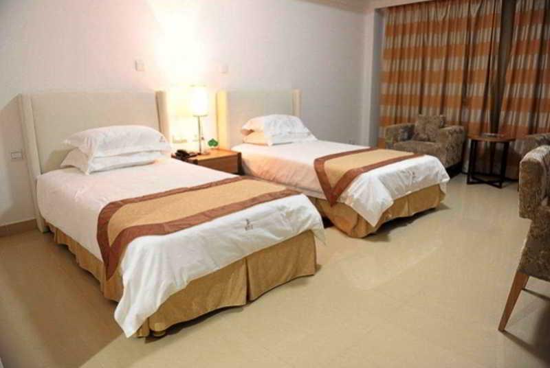 Hotel Victoria Garden Camama Екстер'єр фото